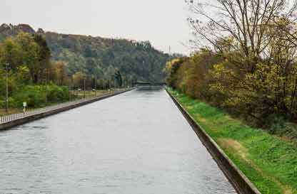 A spasso con la guida "Il primo e l’ultimo naviglio"